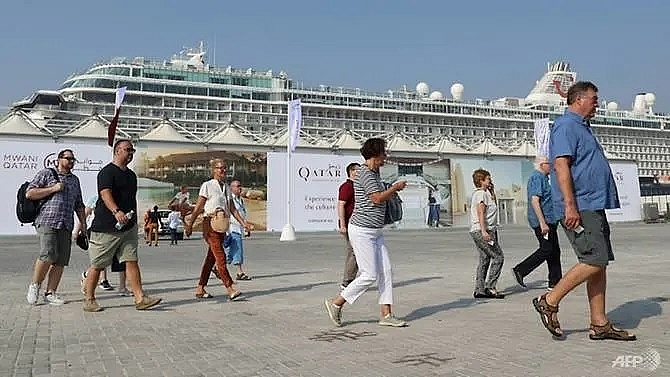 qatar sign up floating hotels for world cup