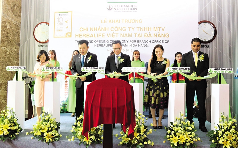 herbalife nutrition celebrates 10 years of sustainable growth in vietnam