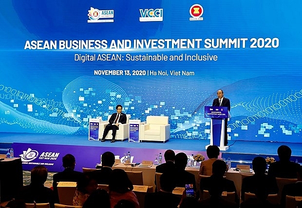 digital asean in spotlight at business investment summit