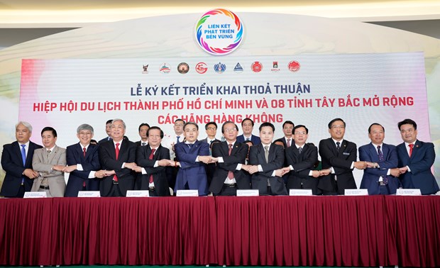 vietjet cooperates with hcm city to develop tourism