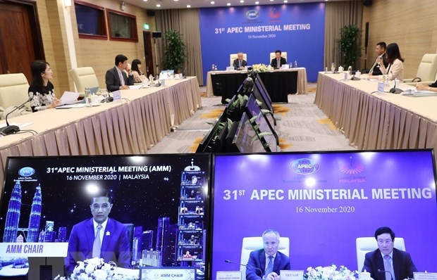 Vietnam attends 31st APEC Ministerial Meeting