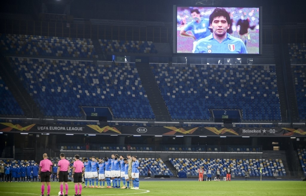 Napoli pays tribute to Maradona, 'captain of the angels'