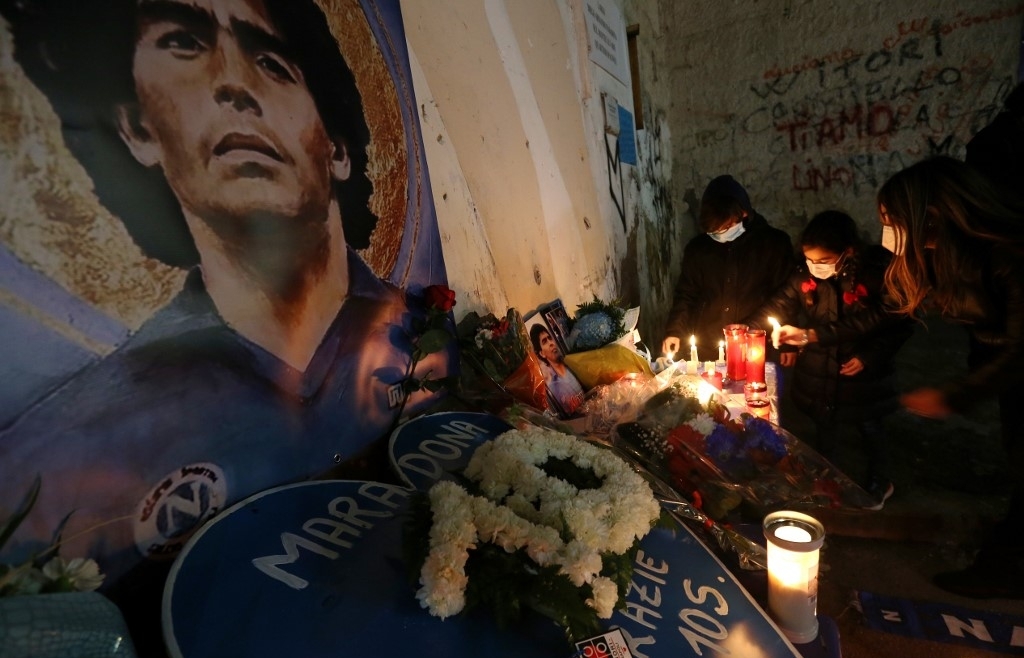 Maradona's surgeon responds tearfully to investigation into star's death