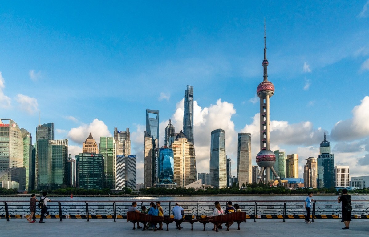 Shanghai thriving as global investment hub