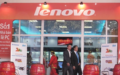 lenovo launches the first one stop center in southeast asia