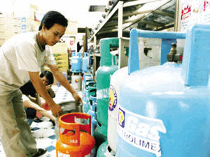 retail price of gas up by vnd 38000 per 12 kg canister