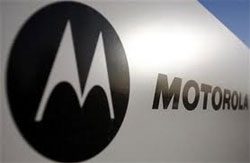 Motorola mobile division expects first quarter loss