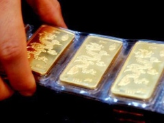 SJC sells 975 kg gold on slipping gold prices