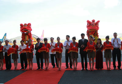 vietjet air launches new hanoi da lat route