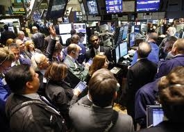 US stocks lower as 'fiscal cliff' looms
