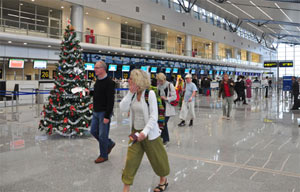 danang intl airport welcomes over 32 million tourists