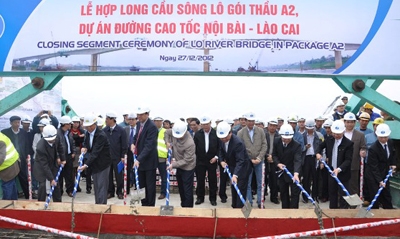 longest bridge over noi bai lao cai highway finalized