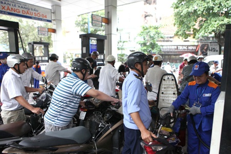 fuel dealers asked to hold prices steady