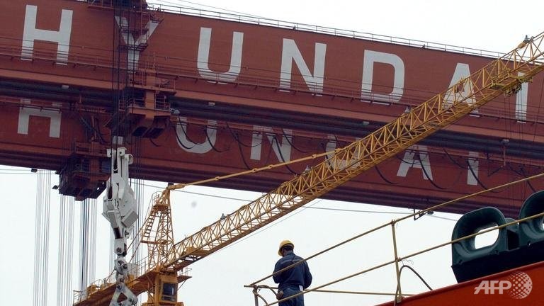 south koreas hyundai heavy wins us 14b kuwait deal