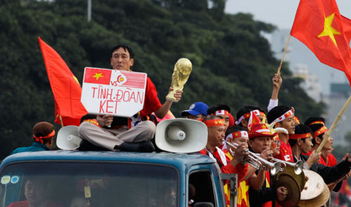 malaysia to play suzuki cup final with thailand after 5 4 win on aggregate over vietnam