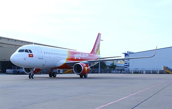 vietjet receives second brand new airbus jet from its 100 aircraft order