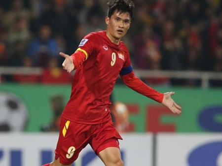 vinh luong selected in aff cup team of the tournament