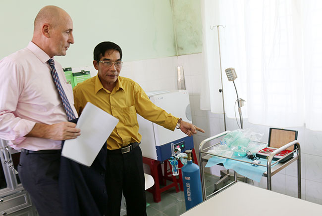 exxonmobil supports childrens emergency health care in central vietnam