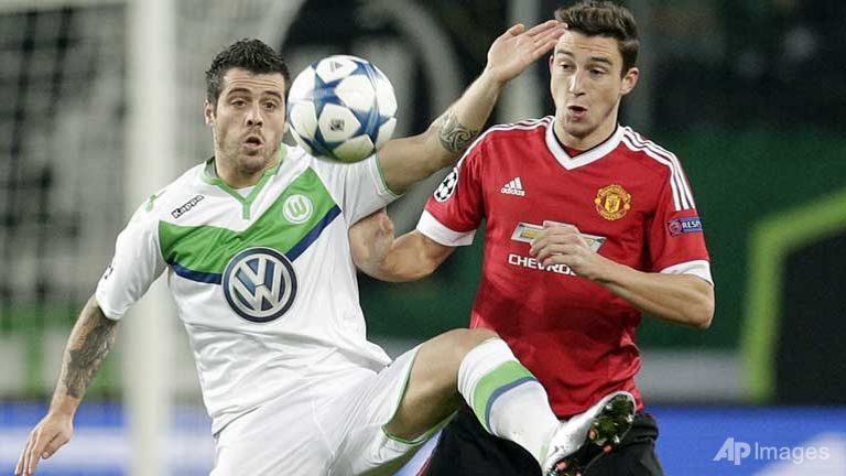 manchester utd crash out of champions league