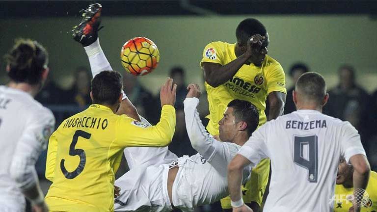 real madrid beaten again at villarreal atletico joint top