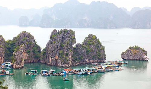 tourist wharf in ha long bay to cease operation from new years day