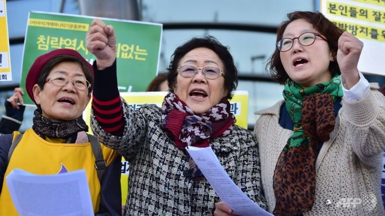 un chief praises south korea japan for settling comfort women row