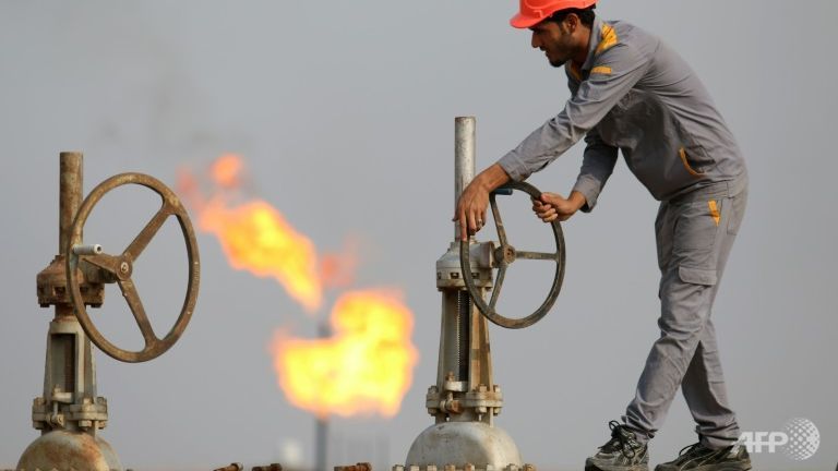 oil prices fall on asian data saudi austerity plan