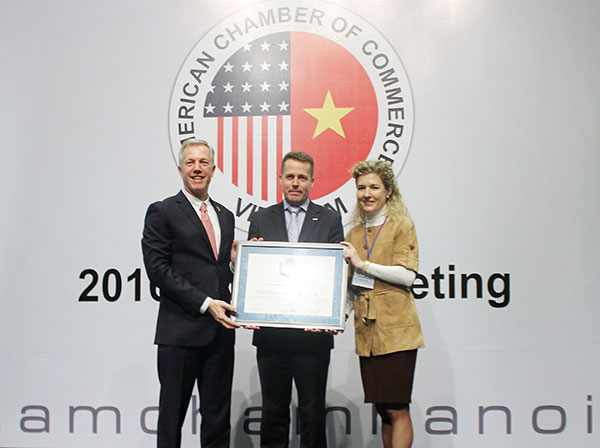 visa vietnam receives csr award