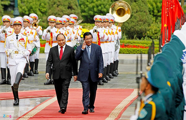 vietnam and cambodia agree to expand trade ties