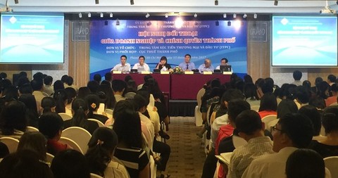 hcmc talks tax with businesses