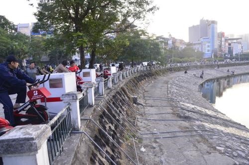 hn installs cycling machines to purify lake water