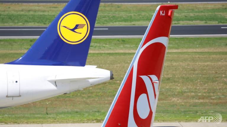 lufthansa wins eu nod for air berlin spoils