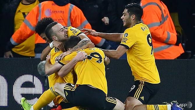wolves come from behind to beat wasteful chelsea