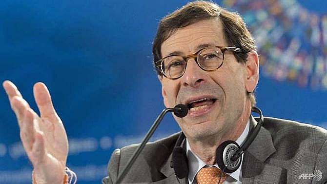 top imf economist predicts sharper us slowdown in 2020