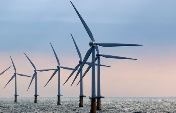 Vietnam’s largest offshore wind farm pushes ahead