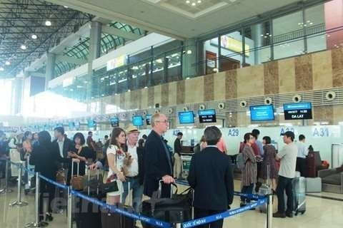 vietnamese airports host more than 100 million passengers in 2018