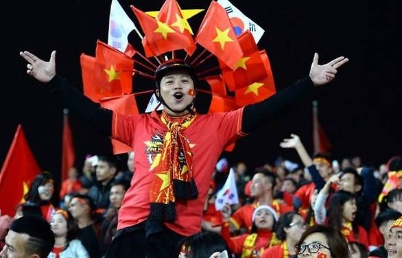Wild celebrations in Hanoi as Vietnam win Suzuki Cup