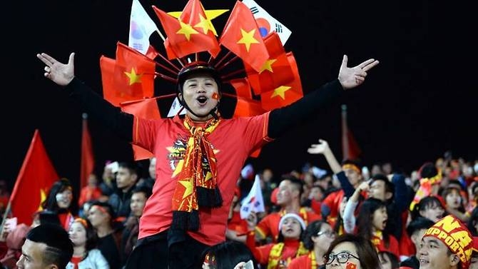 wild celebrations in hanoi as vietnam win suzuki cup