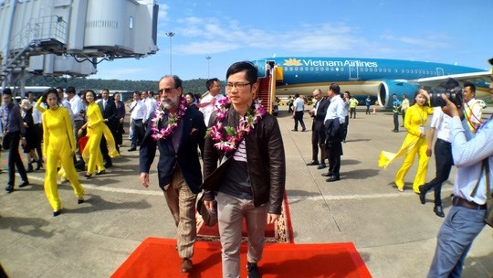 acv welcomes 100 millionth passenger at phu quoc international airport