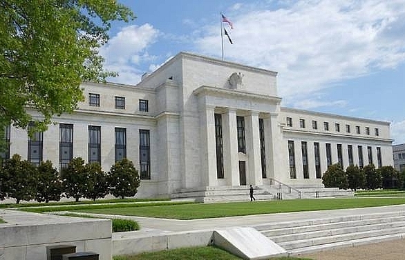 Trump downbeat on Fed as markets tumble