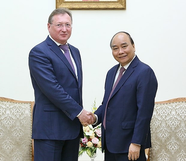 vietnam prioritises oil and gas cooperation projects with russia pm