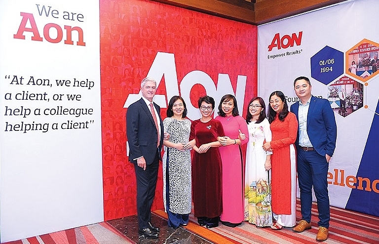 Aon marks quarter of a century of excellence
