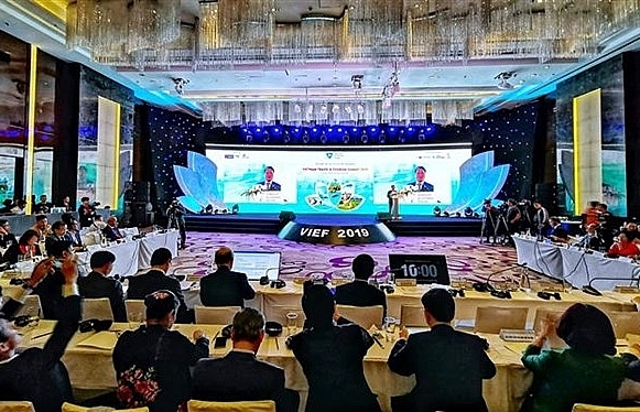 Vietnam Travel & Tourism Summit 2019 opens in Hanoi