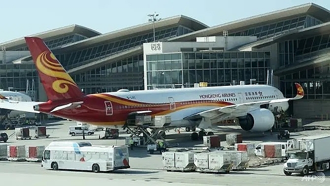 seven hong kong airlines planes impounded by authority
