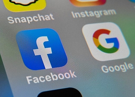 facebook investigating data exposure of 267 million users