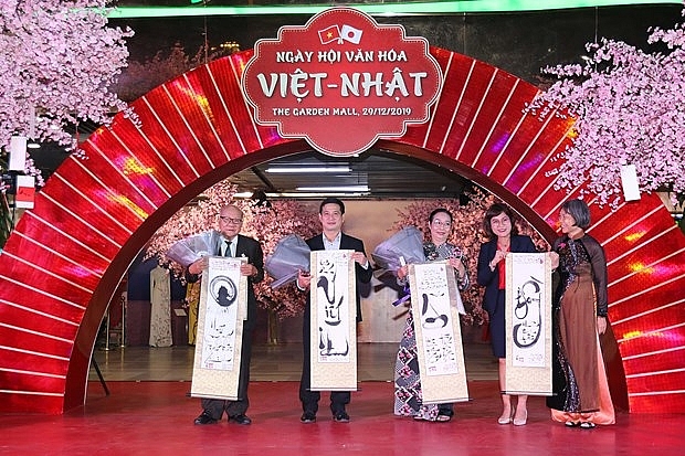 vietnam japan cultural exchange festival opens in hcm city