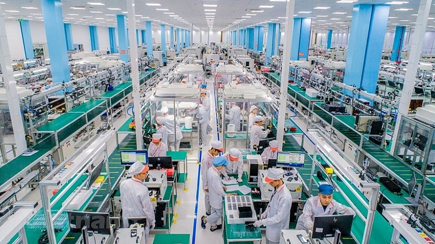 discovering made in vietnam 5g enabled smartphone factory photos