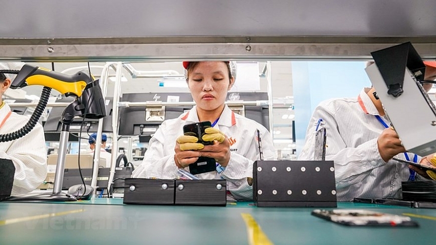 discovering made in vietnam 5g enabled smartphone factory photos