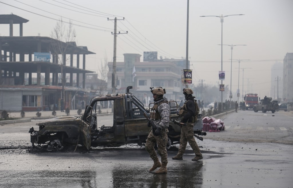 Car bomb kills 8, wounds 15 in Afghan capital