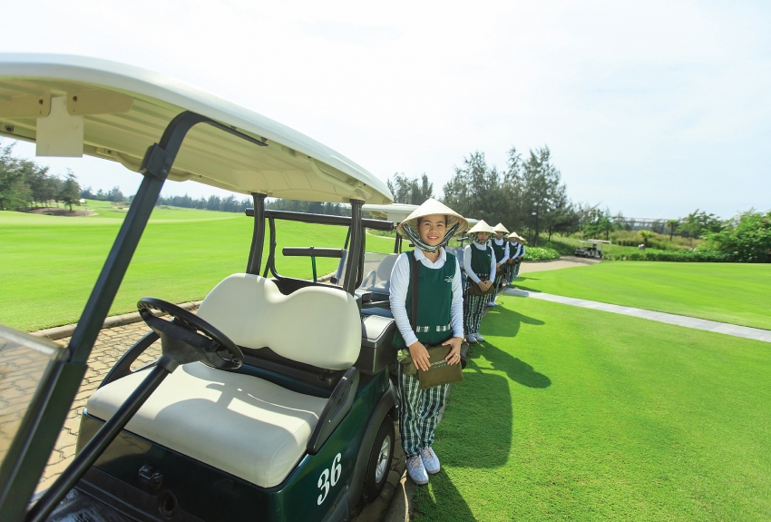 vietnam golf coast to bring images of golfing in vietnam to the world
